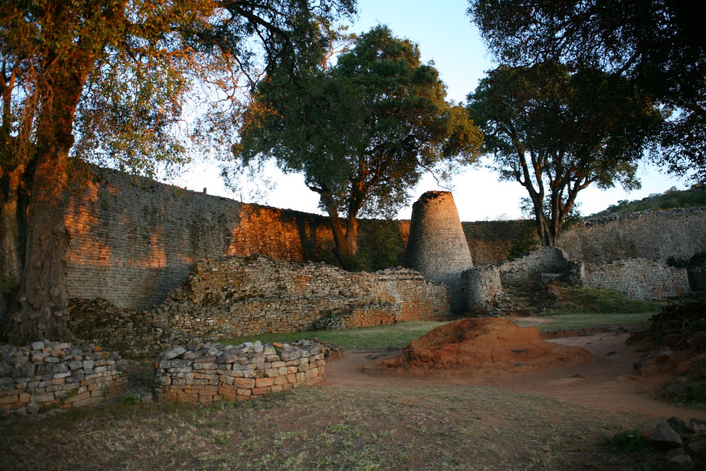 Great Zimbabwe Monument Zimbabwe A World Of Wonders